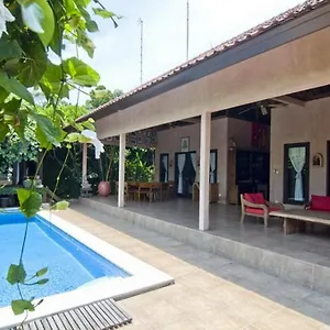 Madu Villa Seminyak (Bali)