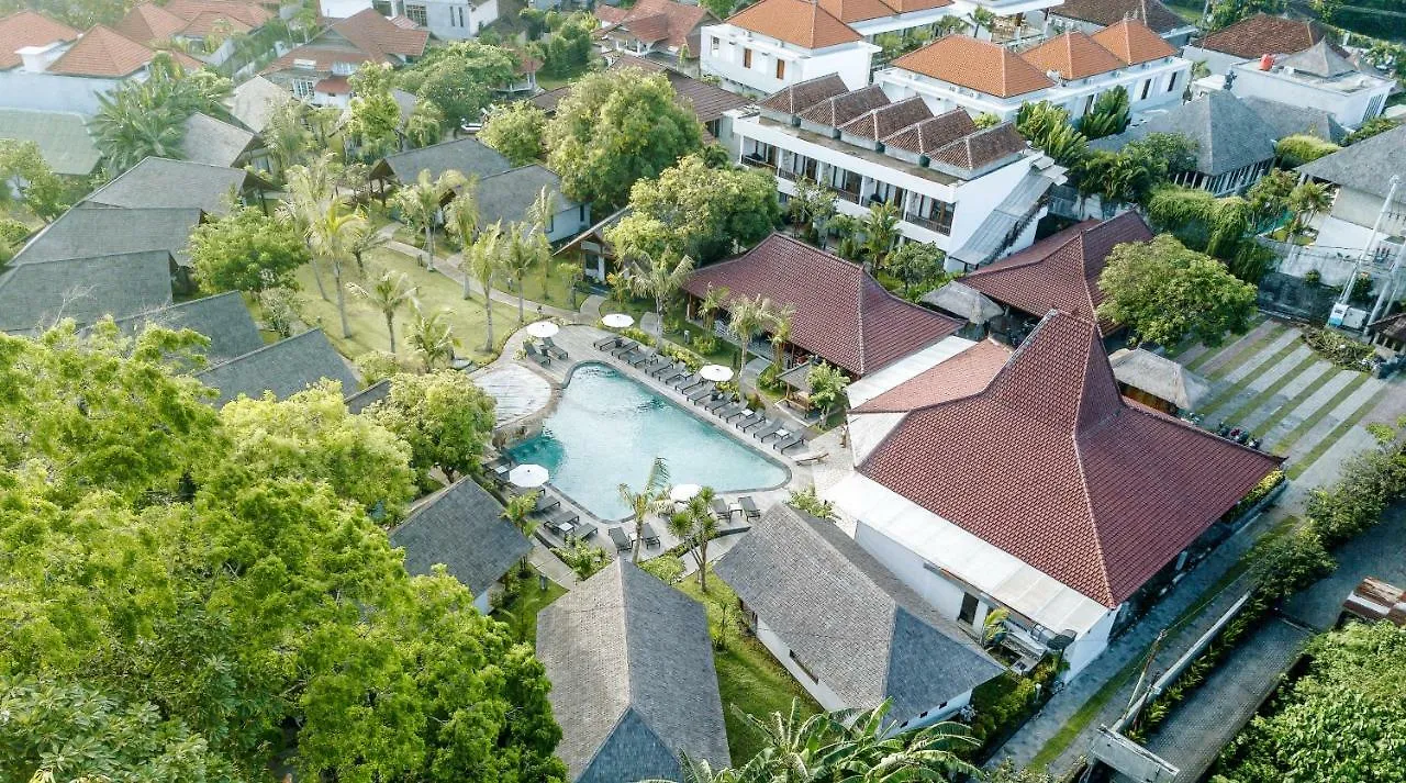 Kashantee Village Seminyak  Hotel